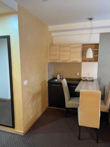 Apartmani Brvenik 208