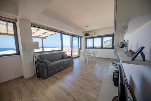The best penthouse in Cefalù - image 4