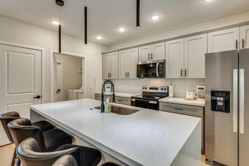 Tee Times & Scenic Hikes! Family Home in Sebring in Avon Park (FL)