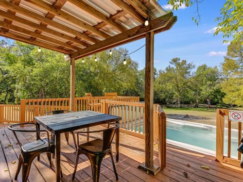 Five Acre Waterfront Retreat in Belton, Vereinigte Staaten von Amerika