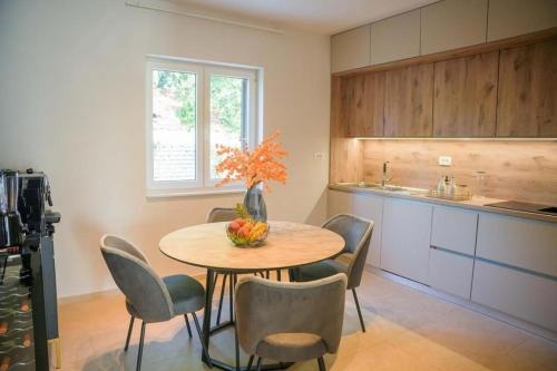 Iekārtas, Family friendly house with a swimming pool Drnis, Zagora - 25275 in Drniš