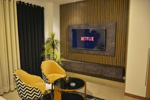 Penta Square Phase 5 DHA - Luxury Studio Suite - main image
