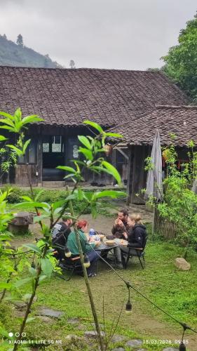 Lũng Mười Homestay (Lung Muoi Homestay) in Ba Be