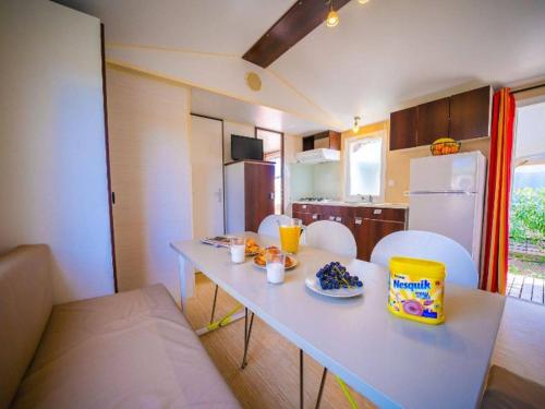 Mobil home, animaux admis, clim - 6 pers.
