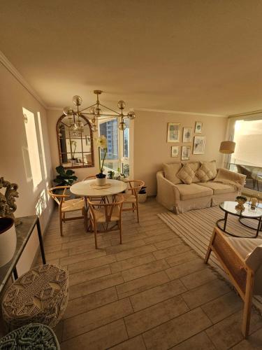 Spacious and cozy apartment located in Reñaca