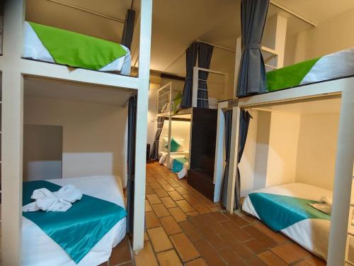 room detail thumbnail 0
