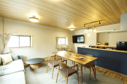 Private Hotel KOYANE – khách sạn tại Khac