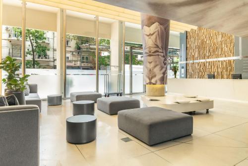 Lobby, Dazzler by Wyndham Buenos Aires Recoleta in Recoleta