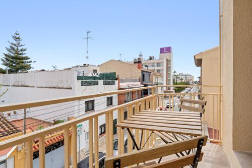 شرفة/ تراس, Hauzify I Xaloc Boutique Hostal in Pineda de Mar