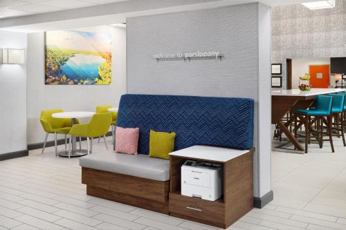 Hampton Inn and Suites Parsippany/North - image 37