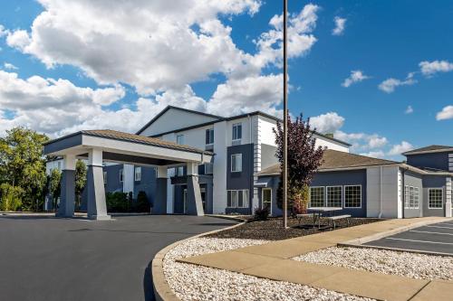 Comfort Inn & Suites Harrisburg-Hershey North in Harrisburg, USA
