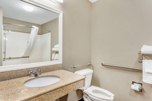 Best Western Airport Inn & Suites in Charleston, USA