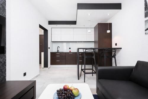 InPoint Zablocie Modern Apartments for Work&Travel Self Check-in 5