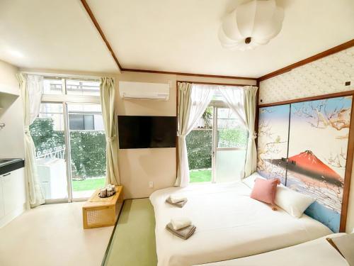 room detail thumbnail 0