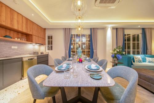 Kitchen, Solaro Hotel & Spa Phu Quoc - Sunset Town Seaview And Fireworks  in An Thoi