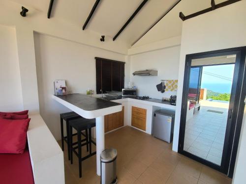 Karo Villas in Jansom Bay