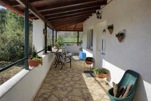 정원, Villa Dorothy - Mountain View Retreat, Polydrosos in 폴리드로소스