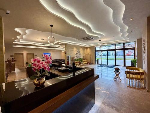 Central Apartment with Amazing Views, Sofia (photo 2)