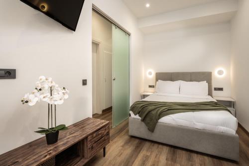 Rapai City Apartments - Central Stays in Zakynthos Town, by TK Premium Stays