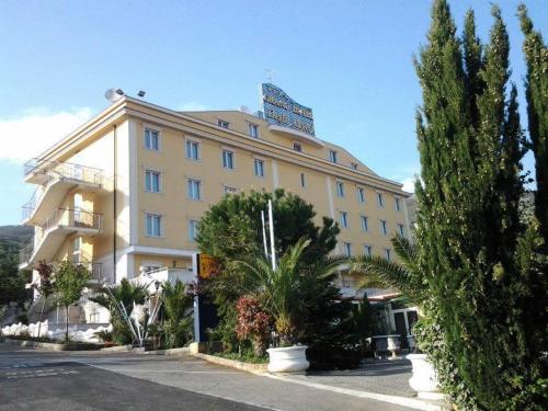 Grand Hotel degli Angeli - image 12