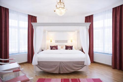 บรอมมาวิค โฮเทล (Brommavik Hotel) in บร็อมมา