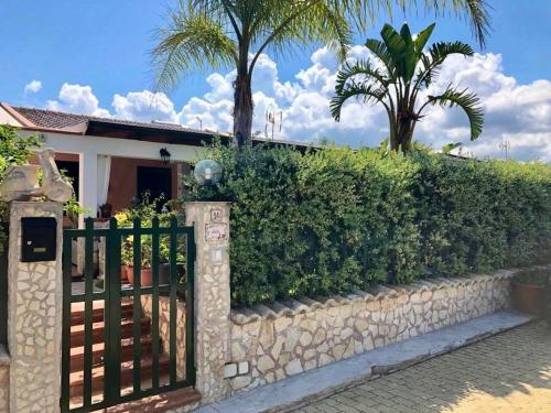 Steps from the Beach, Minutes from Cefalù