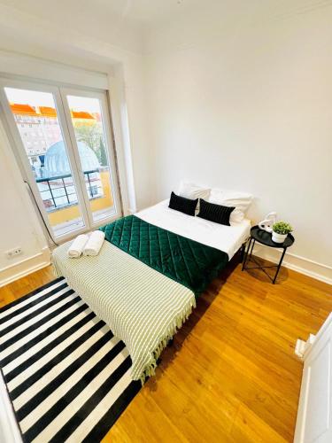 room detail thumbnail 1