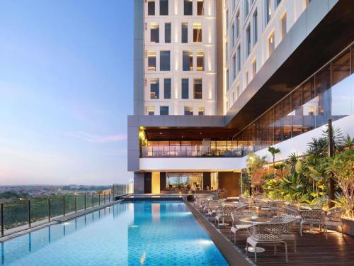 Exterior view, Movenpick Surabaya City  near Taman Abirama