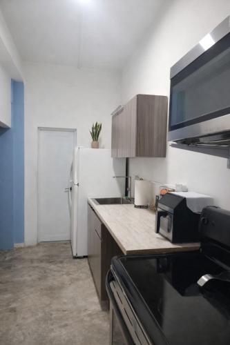 Open Air loft 4 bedrooms in Santurce San Juan beach - image 20