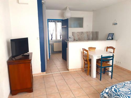 Beau studio 25m2, confortable, chaleureux, et Wi-Fi - Location saisonnière - Saint-Nazaire