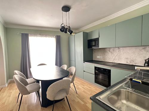 Sunshine Apt in Central Sliema, Слима (фото 8)