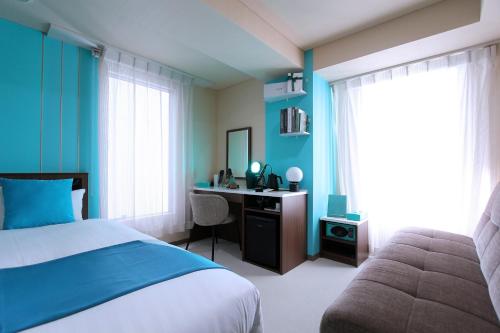 room detail thumbnail 1