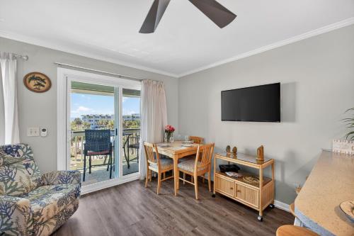 309A Sea Cabin in Isle of Palms, USA