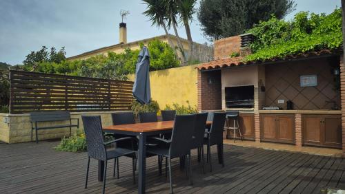 VILLA DU LAC spéciale pour famille avec enfant (VILLA DU LAC speciale pour famille avec enfant) in Riudecanas