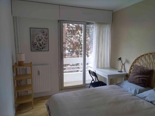 Quiet & Cozy Room view on garden