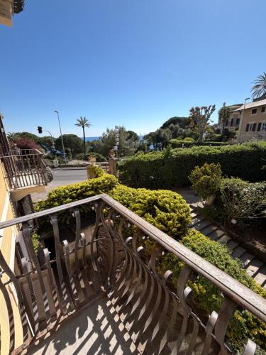 Hotel Villa Flora 5