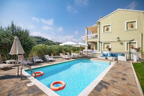 Exterior view of Villas Eleonas