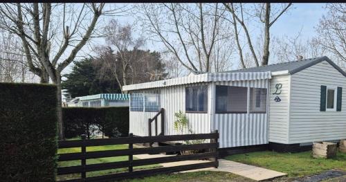 Mobil-home cosy avec terrasse et jardin privatif - Camping - La Bernerie-en-Retz