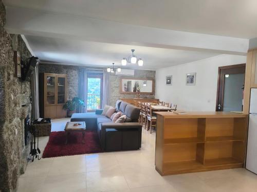 Casa Sambinho Gerês (Casa Sambinho Geres) in Terras De Bouro