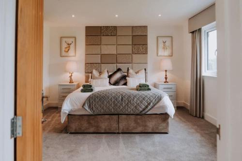 Modern Comfort Escape for 12 Guests -Rural Setting gîte à louer Llanegwad