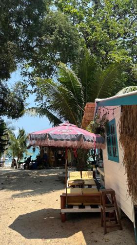 Benny beach house in 奧疇