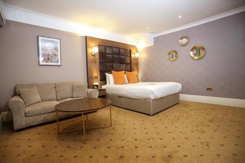 Tudor Lodge Hotel in Greater London North West