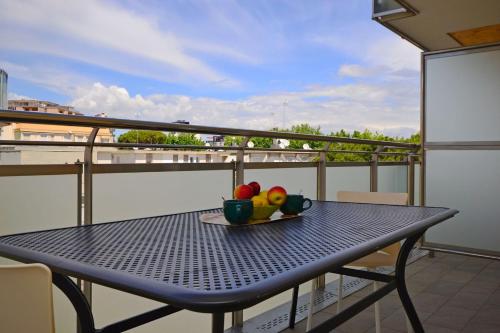Modern flat with spacious balcony