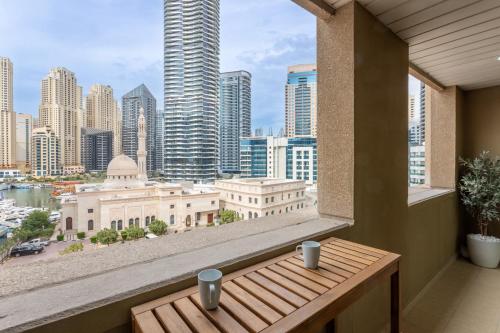 Locations l Serene 2 Bed l Dubai Marina l Manchester Tower - image 10