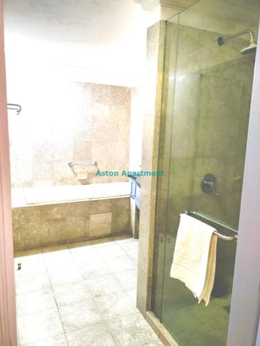Aston Apartment at Times Square kl - image 9