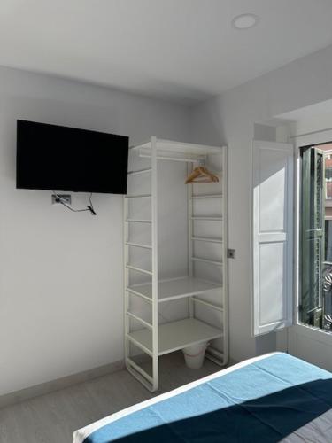 Hostal Palacio Leganitos - image 14