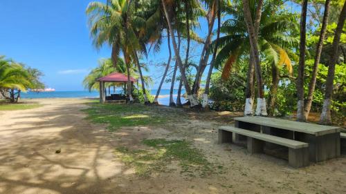 Hotel Los Amigos Cieneguita in Puerto Cortes