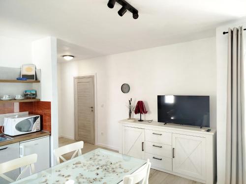Apartments Dora Bibinje, 30 m from the sea 2