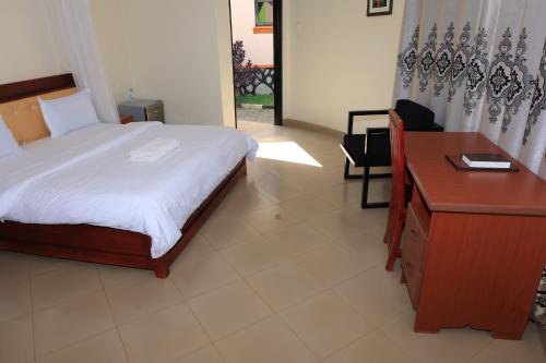Lorycon Hotel Rukungiri in Bushenyi