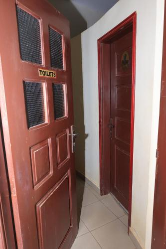 Lorycon Hotel Rukungiri in Bushenyi